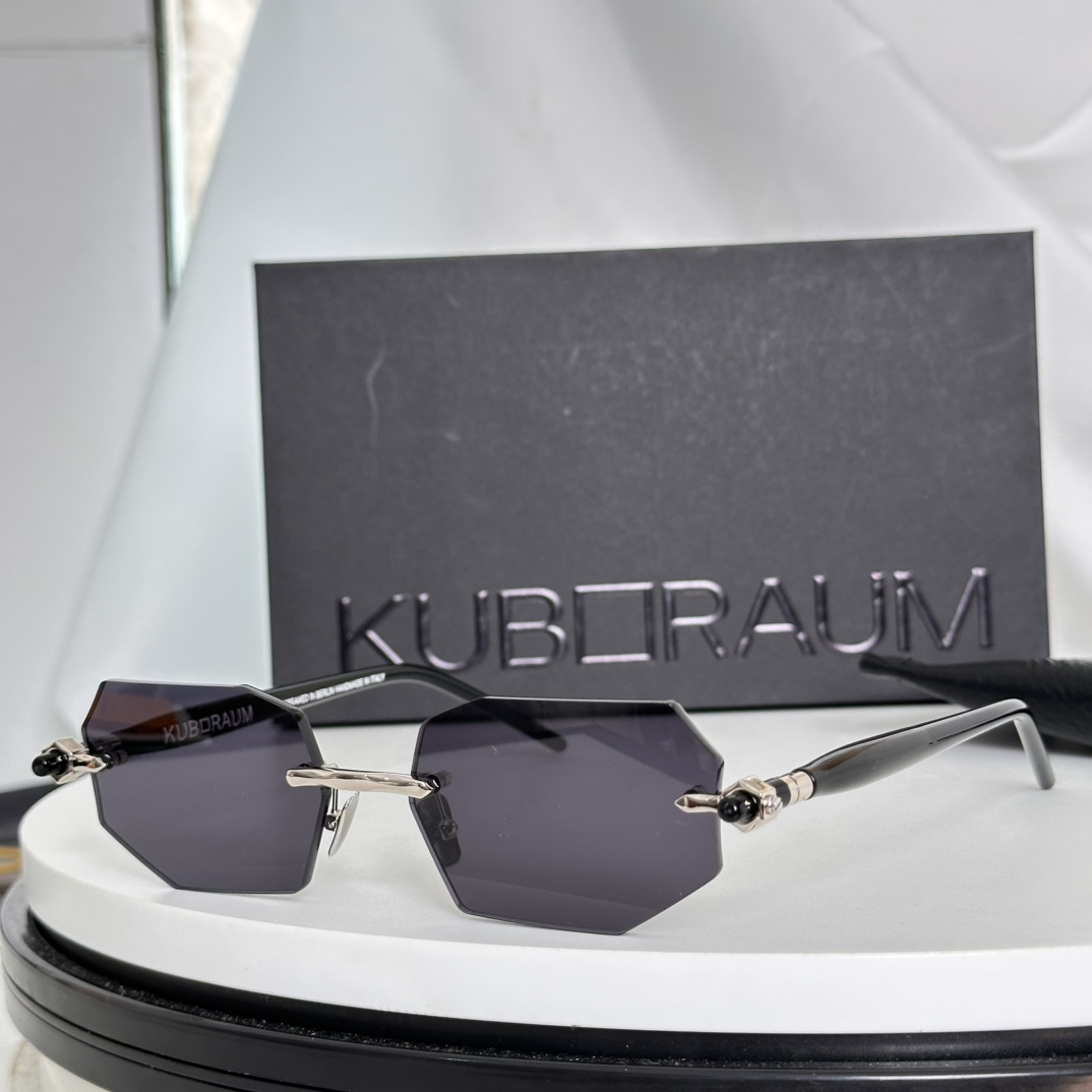 ‼️KUBORAUM
MODEL：
SIZE：56口17-145