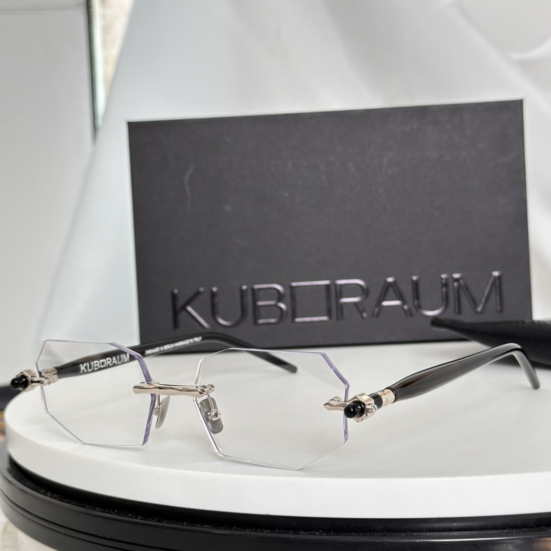 ‼️KUBORAUM
MODEL：
SIZE：56口17-145