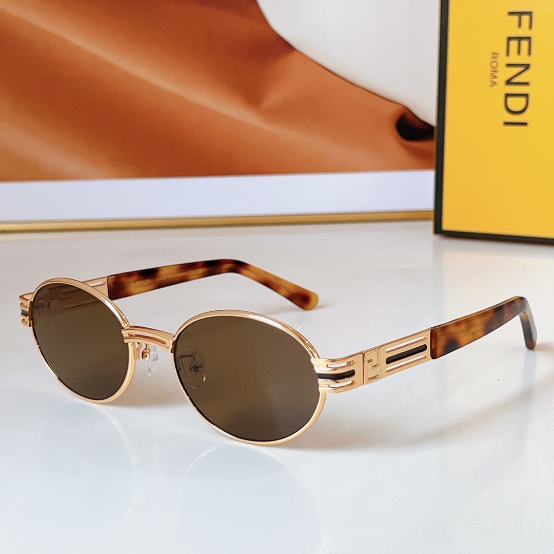  FENDI
MOD：SL 7076
Size：55口20 145
🔝🔝