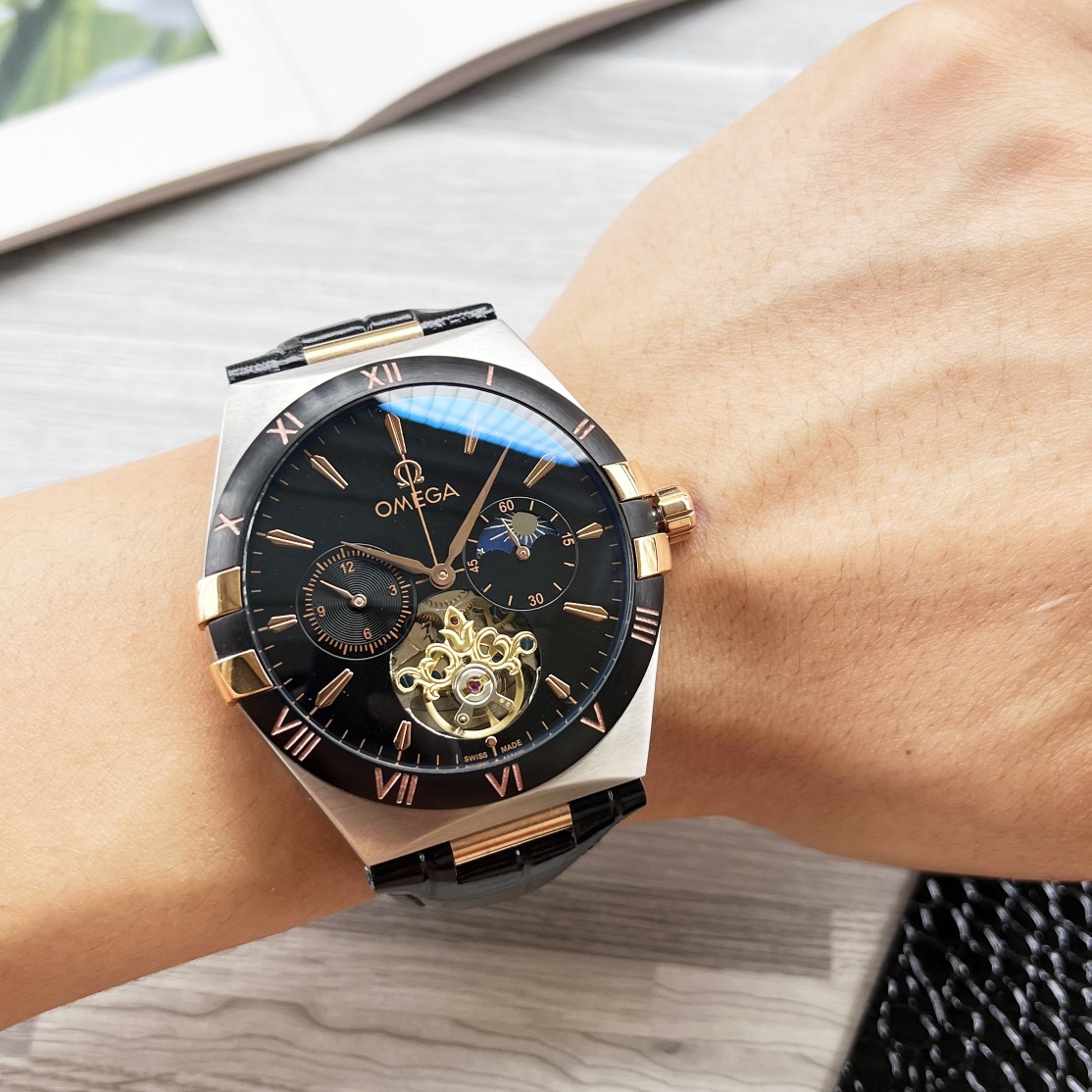 NO:338223,White Gold Omega - OMEGA boutique men's watches, noble and elegant, gentlemanly style, excellent quality, hot selling throughout the city. It adopts fully automatic mechanical movement, top-grade 316 stainless steel case, imported calfskin strap, super mineral mirror, diameter 42mm, omega, cowhide19860909白 金.欧米茄-OMEGA精品男士腕表 尊贵大气,绅士风范,卓越品质,热卖全城.采用全自动机械机芯,顶级316精钢表壳,进口小牛皮表带,矿物质超强镜面,直径42mm,,omega,cowhide,Watch