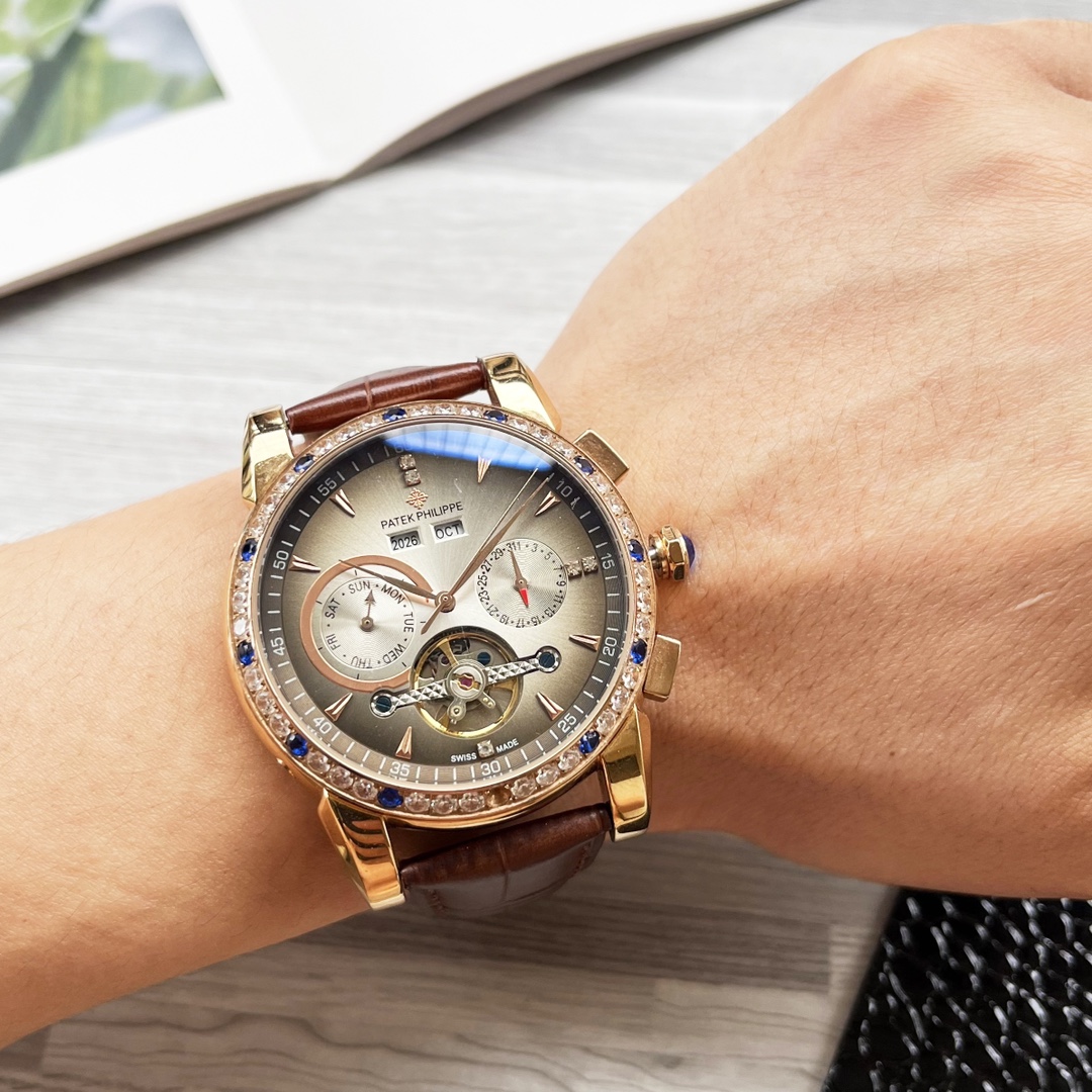 NO:338245,Unified, complex timepiece, luxurious and atmospheric, classic new products, shockingly launched [Latest] Patek Philippe, multi-functional boutique, large flywheel design [Type] boutique men's watch [Watch strap] real cowhide strap [Movement] high-end fully automatic mechanical movement [Mirror] mineral reinforced glass (more high definition) Elegant taste, vast and atmospheric, ingenious, wrist treasure, dimensions, diameters, thicknesses, 12.5mm, and hot sale!  Welcome to reprint!  ,,patek philippe,cowhide19860909统一 复杂时计 奢华大气 经典新品 震撼上市【最新】百达翡丽 多功能精品 大飞轮设计【类型】精品男士腕表【表带】真牛皮表带【机芯】高端全自动机械机芯【镜面】矿物质强化玻璃（更高清） 品味高雅 浩瀚大气 匠心独运 腕间瑰宝 尺寸直径42mm厚12.5mm热卖上市！欢迎转载！,,patek philippe,cowhide,Watch