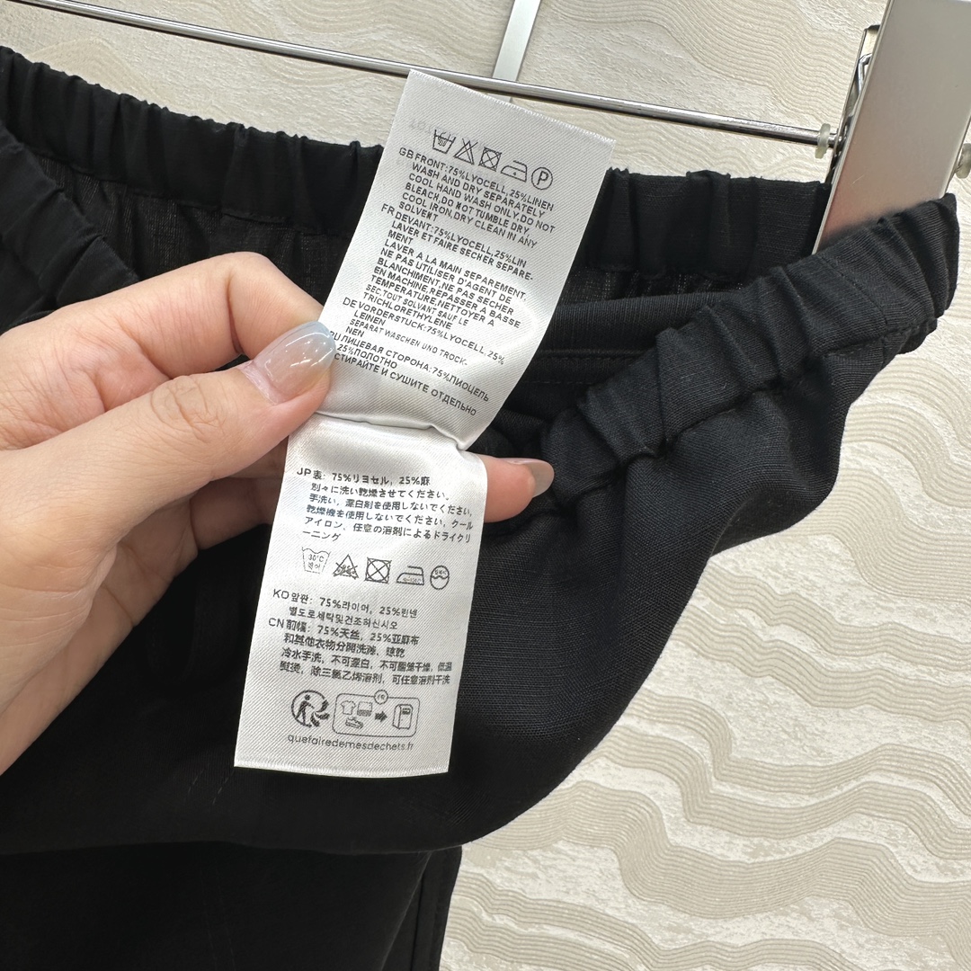 独家首发♥️原单品质TM*长期主义，老钱风松弛感穿搭❤️莱赛尔天丝亚麻抽绳直筒裤！极简主义风系带松紧设计