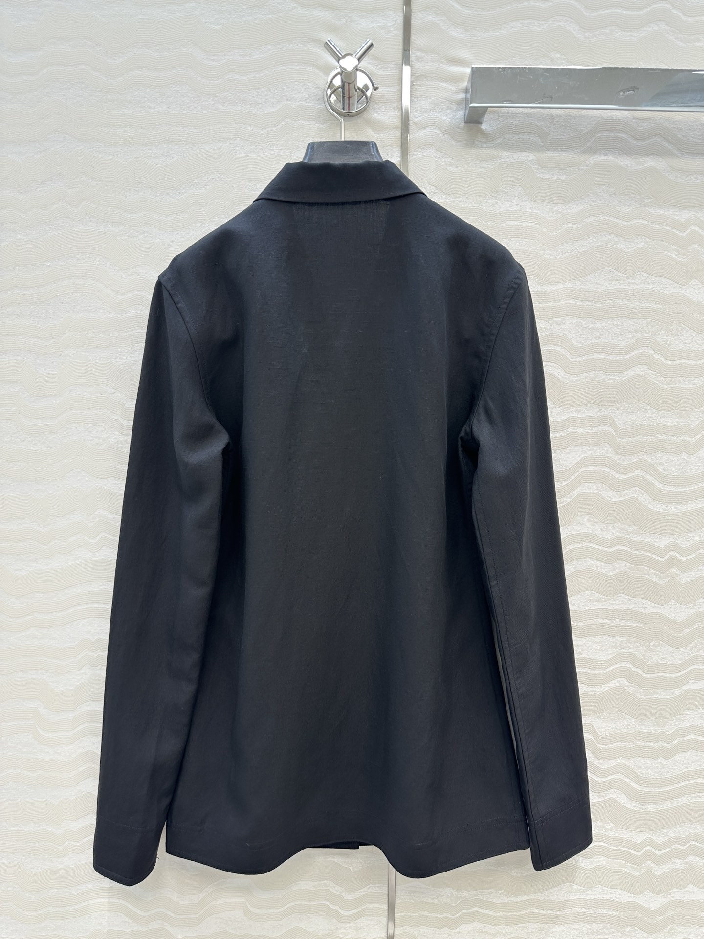 独家首发♥️原单品质TM*长期主义，老钱风松弛感穿搭❤️莱赛尔天丝亚麻 收腰西装两件套！极简主义风翻领收