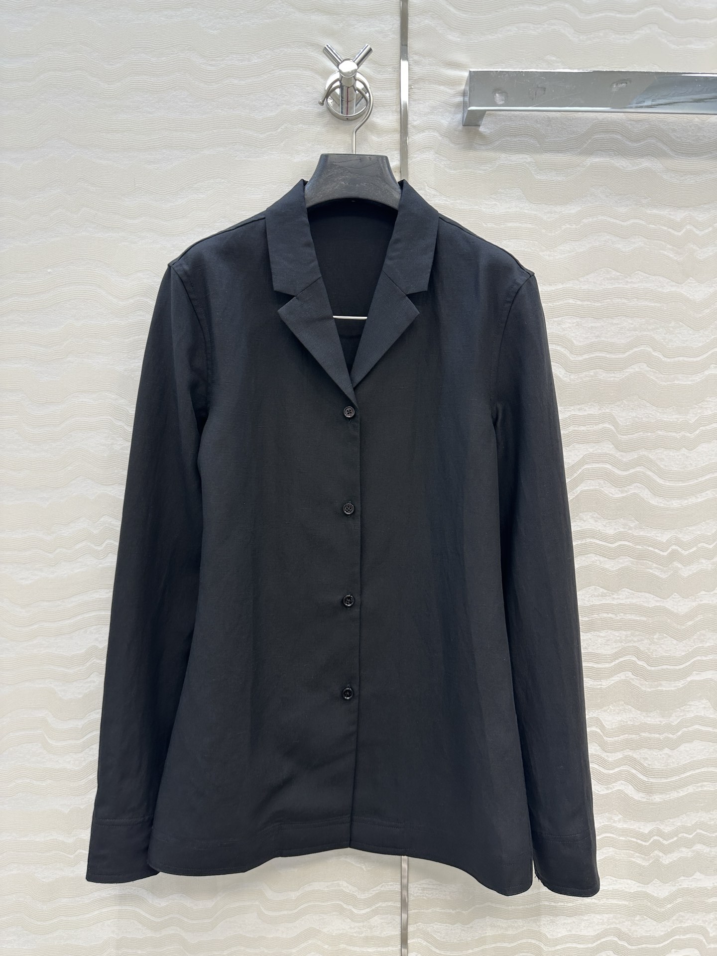 独家首发♥️原单品质TM*长期主义，老钱风松弛感穿搭❤️莱赛尔天丝亚麻 收腰西装两件套！极简主义风翻领收