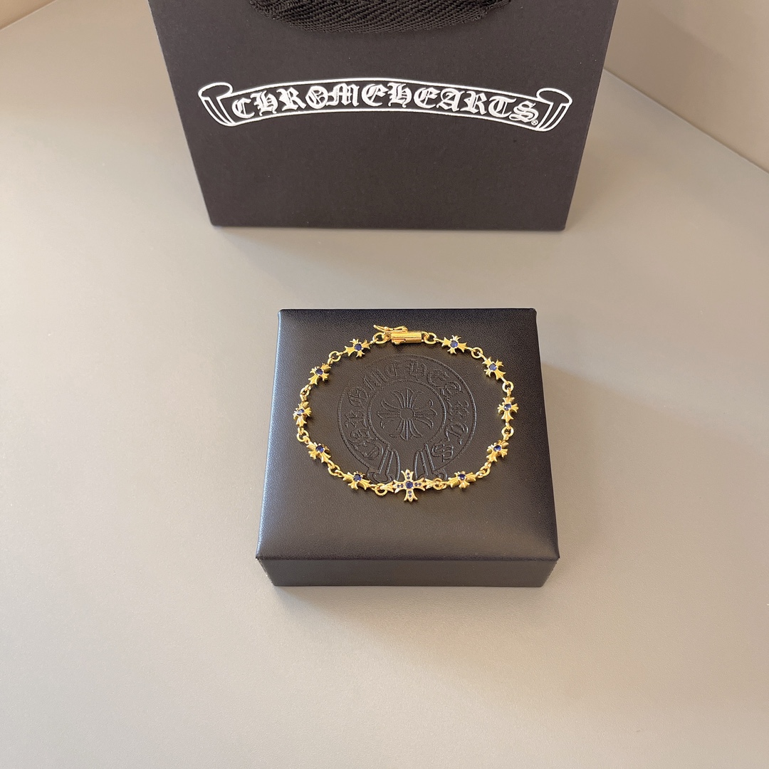 NO:641061,So handsome, the latest Chrome Hearts. No explosions, no hair. Factory direct sales. Original one-to-one replica. Chrome Hearts Bracelet, fine jewelry, chrome hearts, bracelet.19860909太帅爆了最新款克罗心 不爆不发 厂家直销 原版一比一复刻 克罗心手链,饰品精品,chrome hearts,bracelet,Jewelry