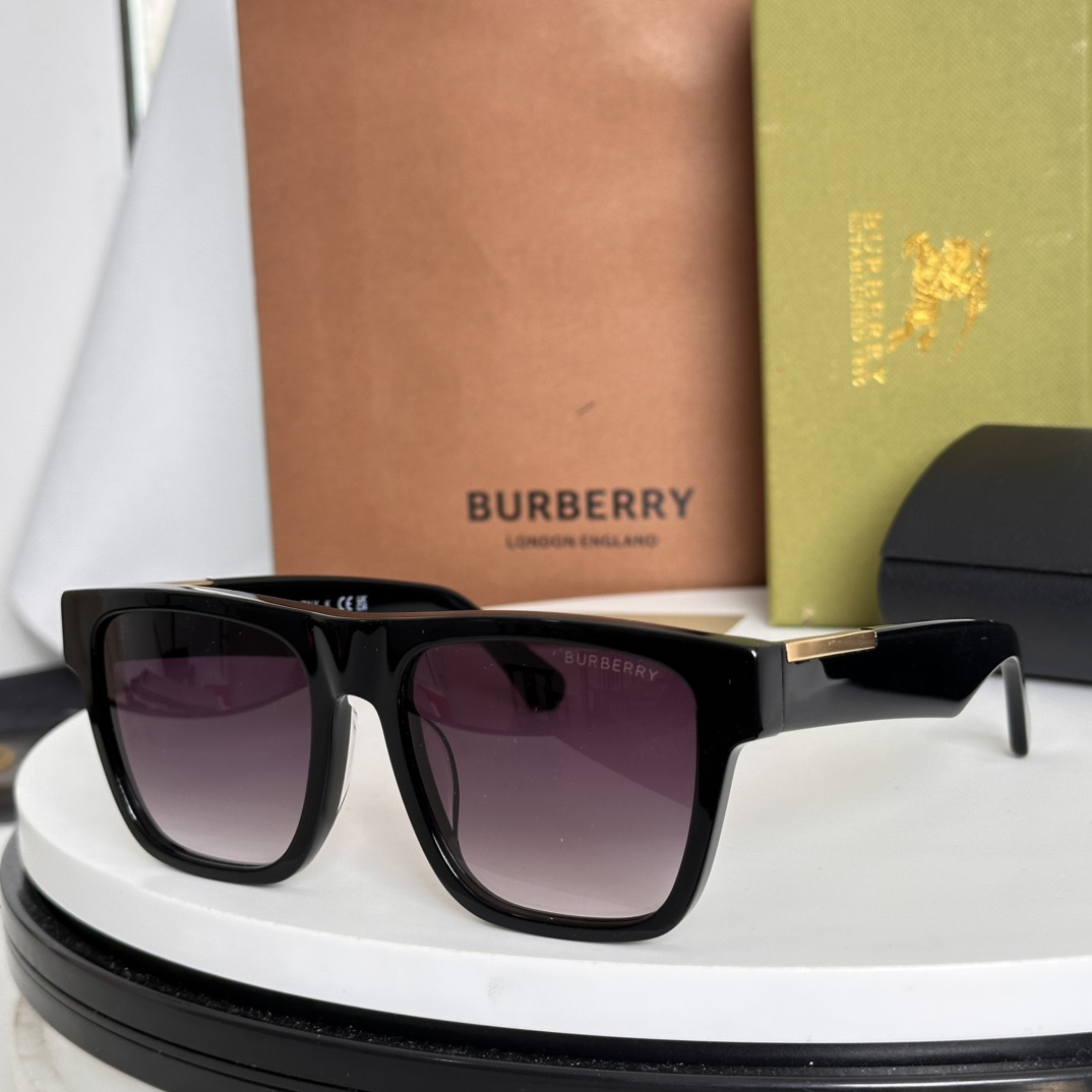  ‼️Burberr*巴宝li
MODEL：BE4438，Size：54口18-140厚质风格长方框太阳