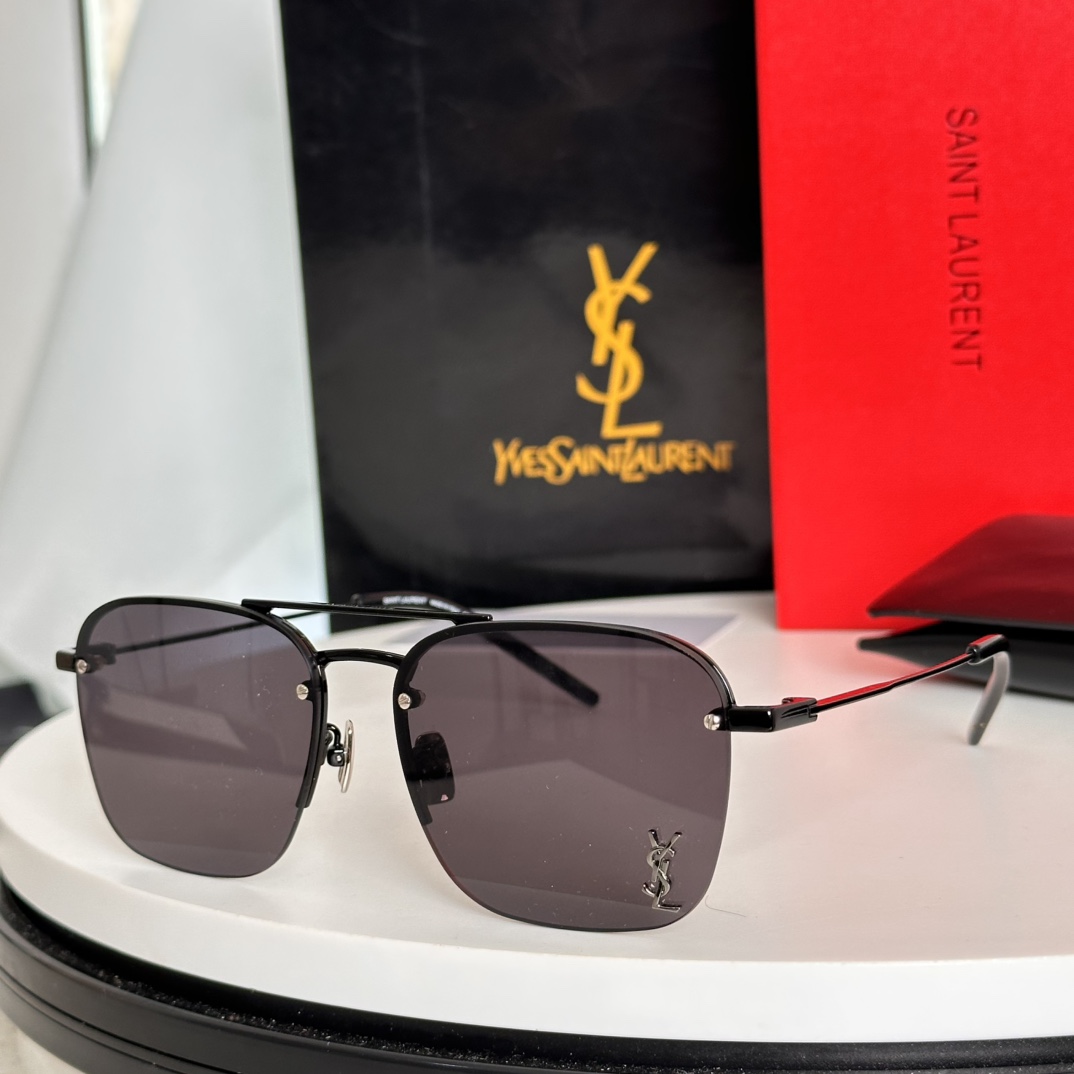  ‼️SAINT LAUREN*☄️
MODEL：SL309M
SIZE：57口15-145