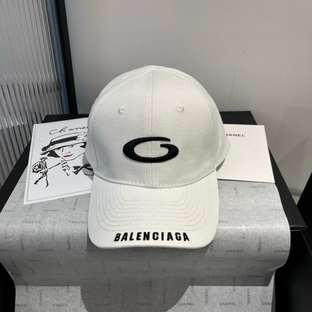 P

巴黎世家BALENGIAGA 棒球帽