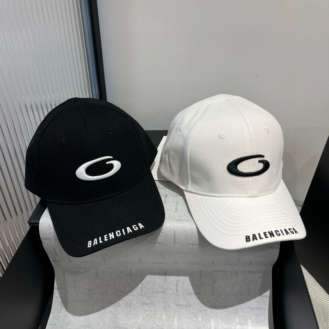 P

巴黎世家BALENGIAGA 棒球帽