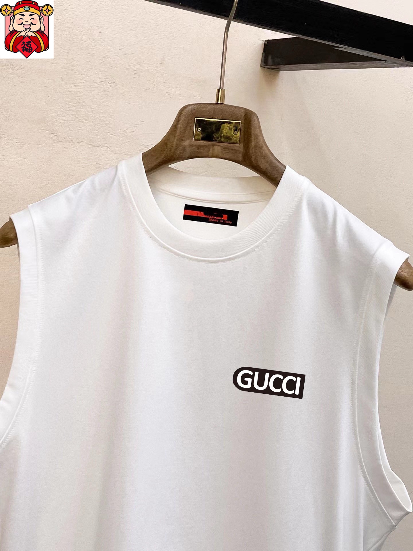 Gucci 品牌【GUCCI 古奇】2024夏季新品背心T袖 简约款式 任何人都可以轻松驾驶 进口定制丝光棉面料 手软舒适有型 吸汗透气