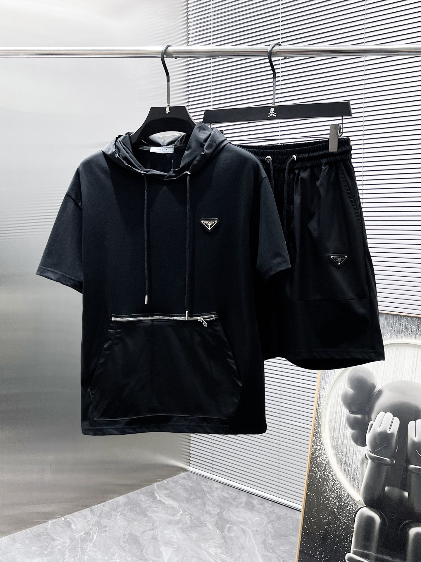 Prada 2025SS Zomer Nieuwe Casual Short Sleeve Shorts Set - Hoge Kwaliteit
