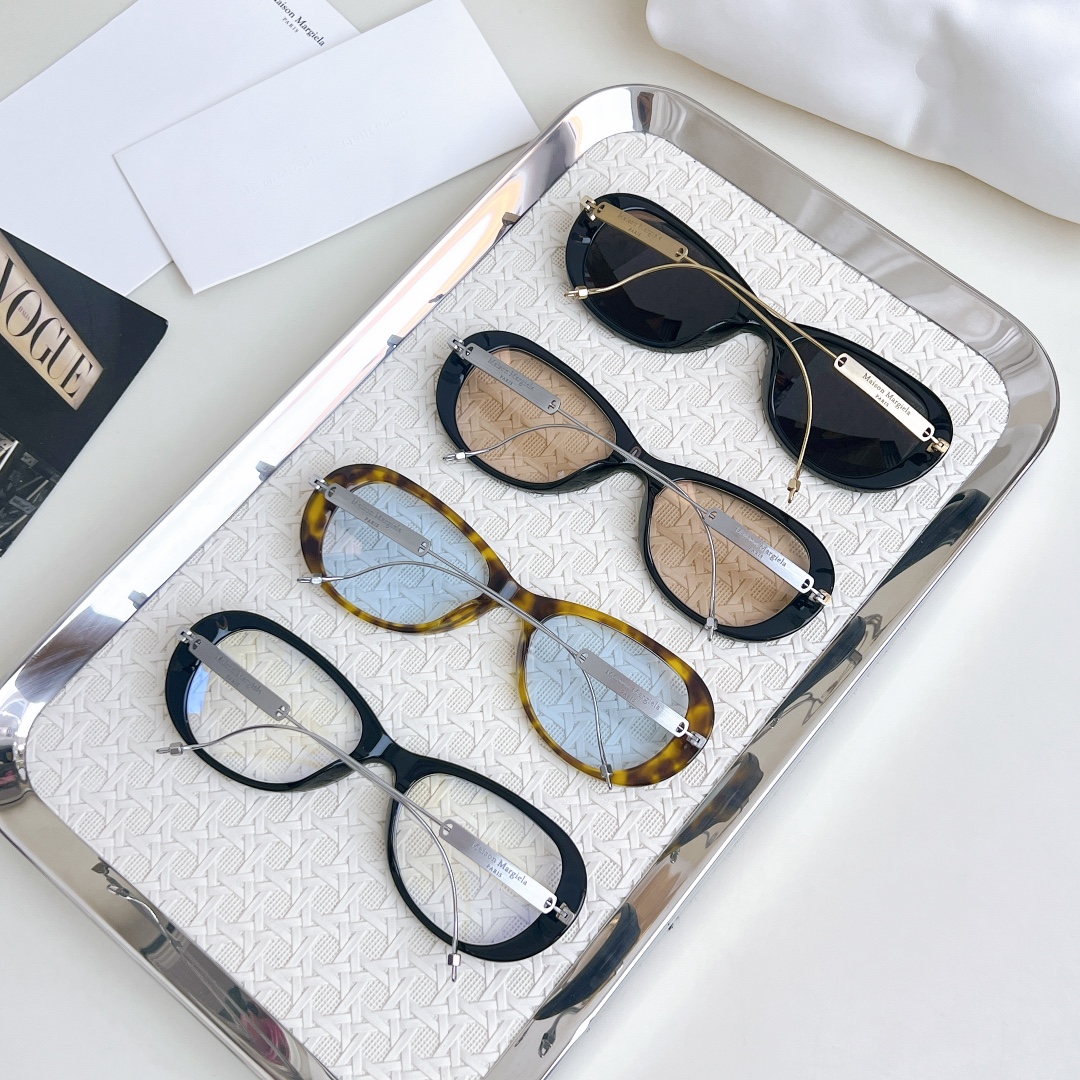  zP开模 纯钛笔 TITANIUM
Maison Margiela x Gentle Monster
