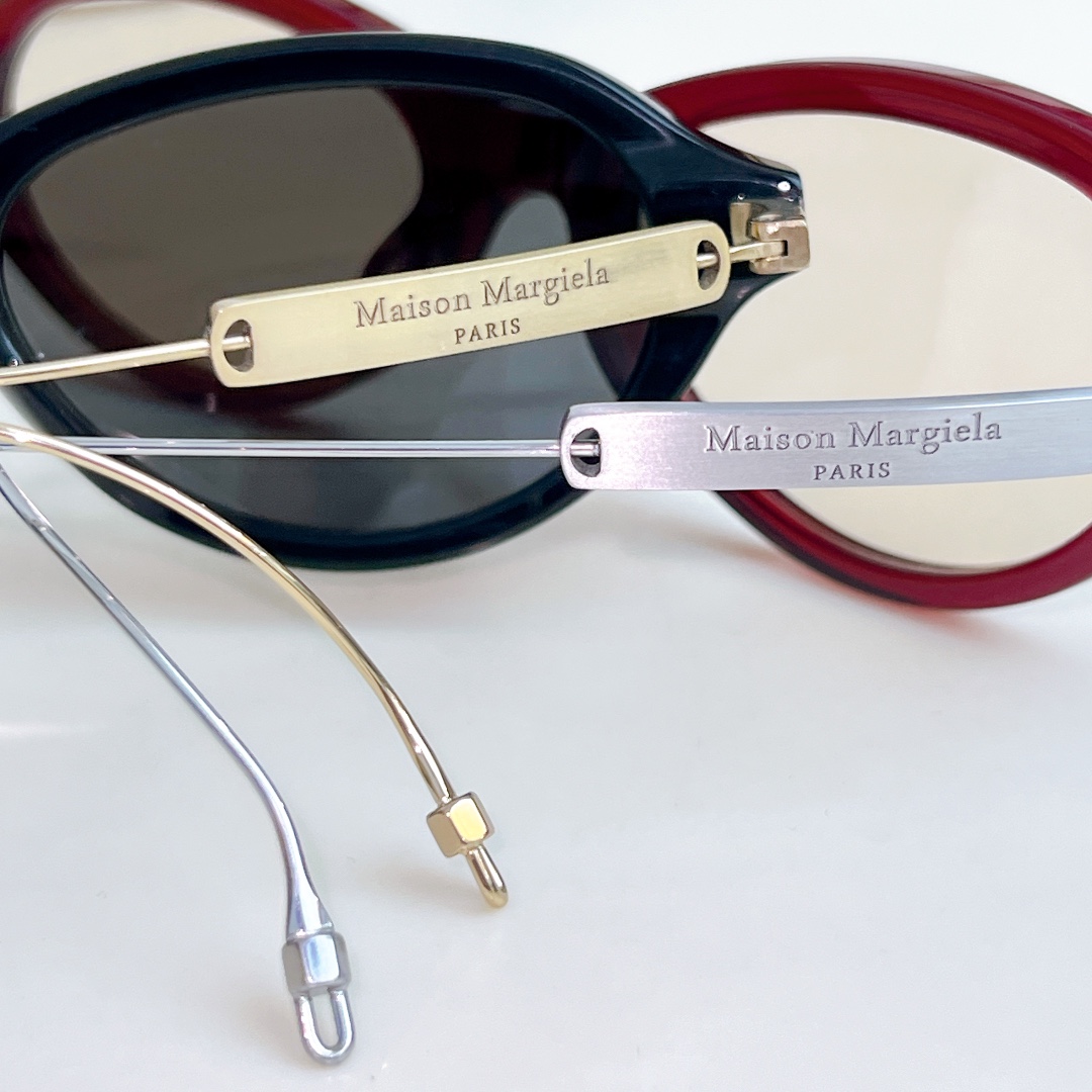  zP开模 纯钛笔 TITANIUM
Maison Margiela x Gentle Monster
