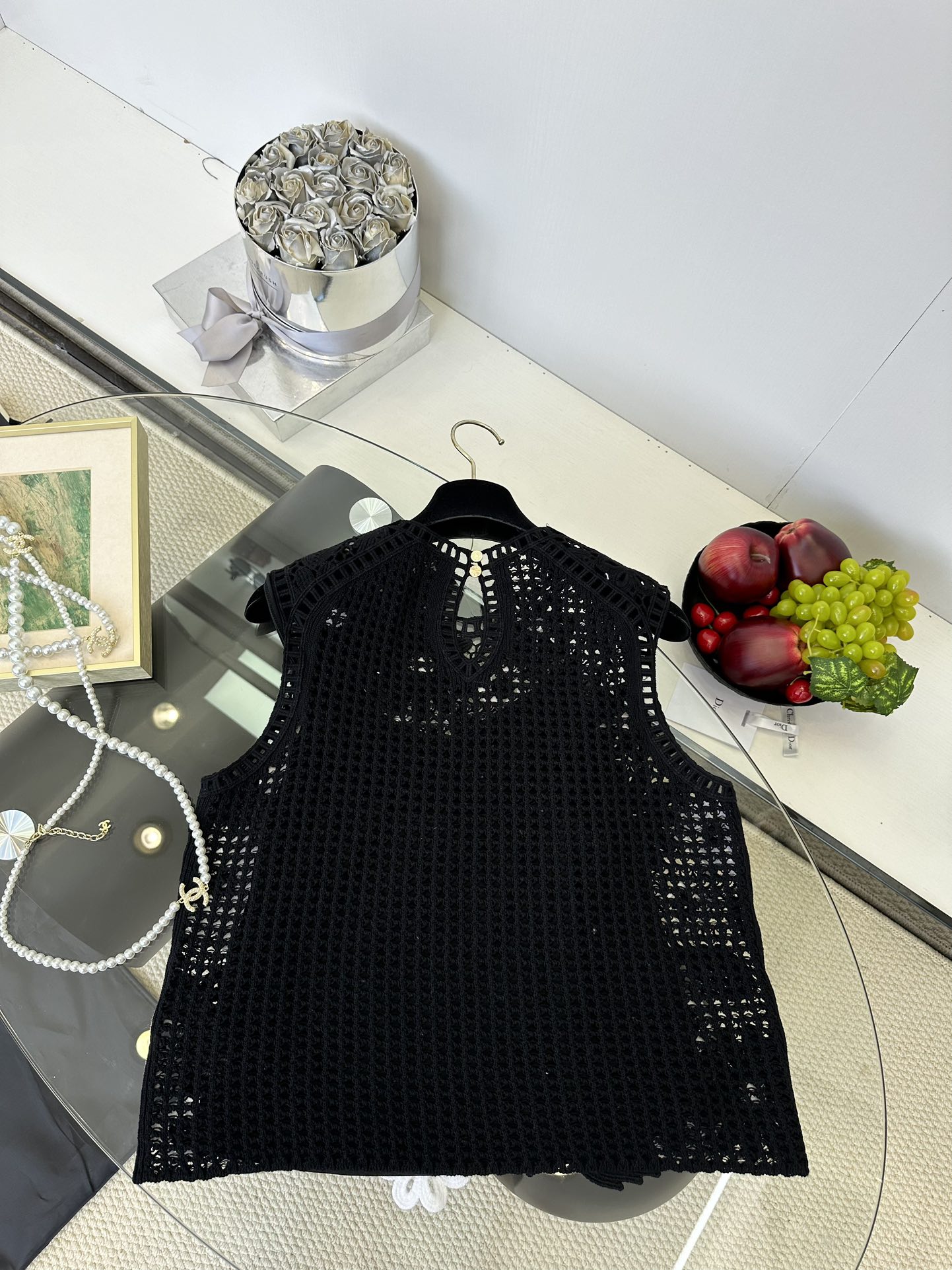 Maje Crochet Floral Top - Elegant Black and White Knit Blouse 3 i1749794069 1161 1