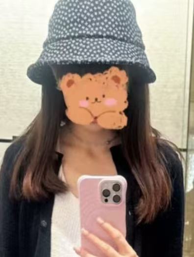 

香奈儿CHANEL 新品高定满钻硬顶渔夫帽，小香logo经典简约，时尚休闲设计 跑量新品