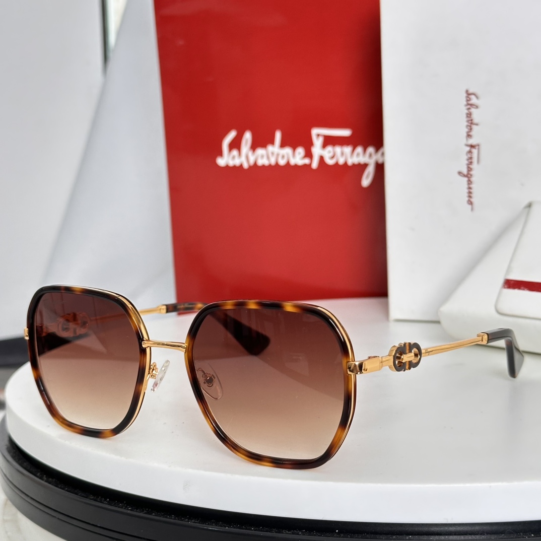  ‼️Salvatore ferragam*
MODEL：SF1471L
SIZE：55口20-143