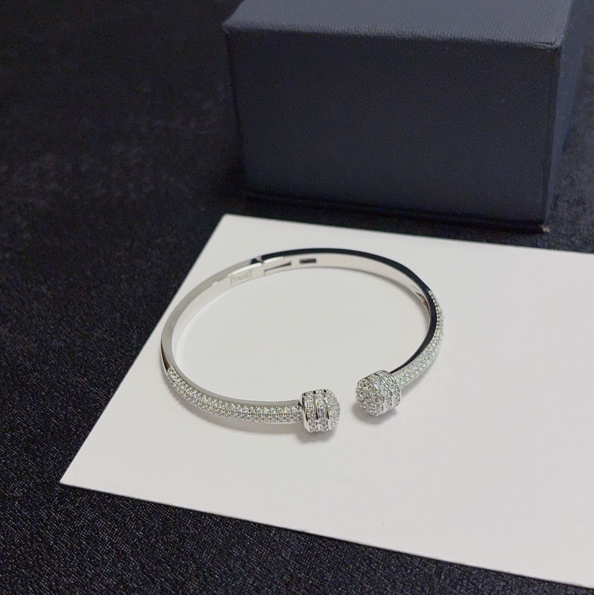 Stylish Year-Round Accessory for New Count Ziaget: Versatile and Tailored at ¥340 - 图片 3