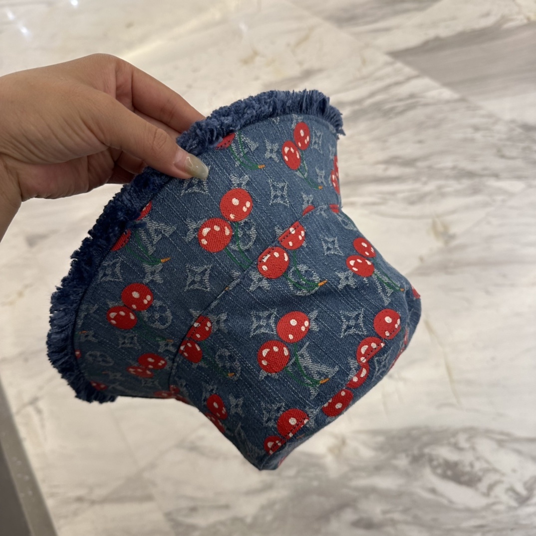 LV路易威登原单刺绣渔夫帽  轻盈透气。完美版型,独家实物拍摄,男女适用