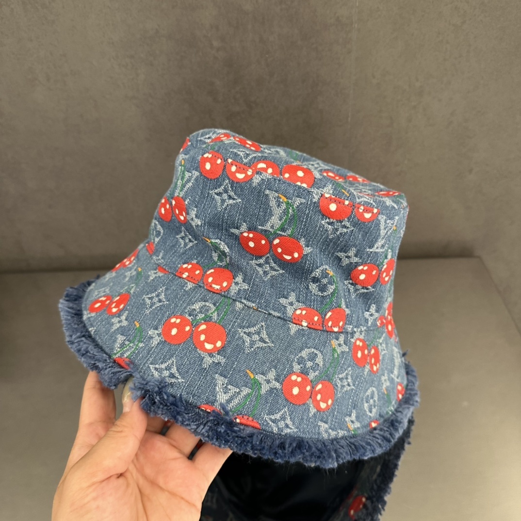 LV路易威登原单刺绣渔夫帽  轻盈透气。完美版型,独家实物拍摄,男女适用