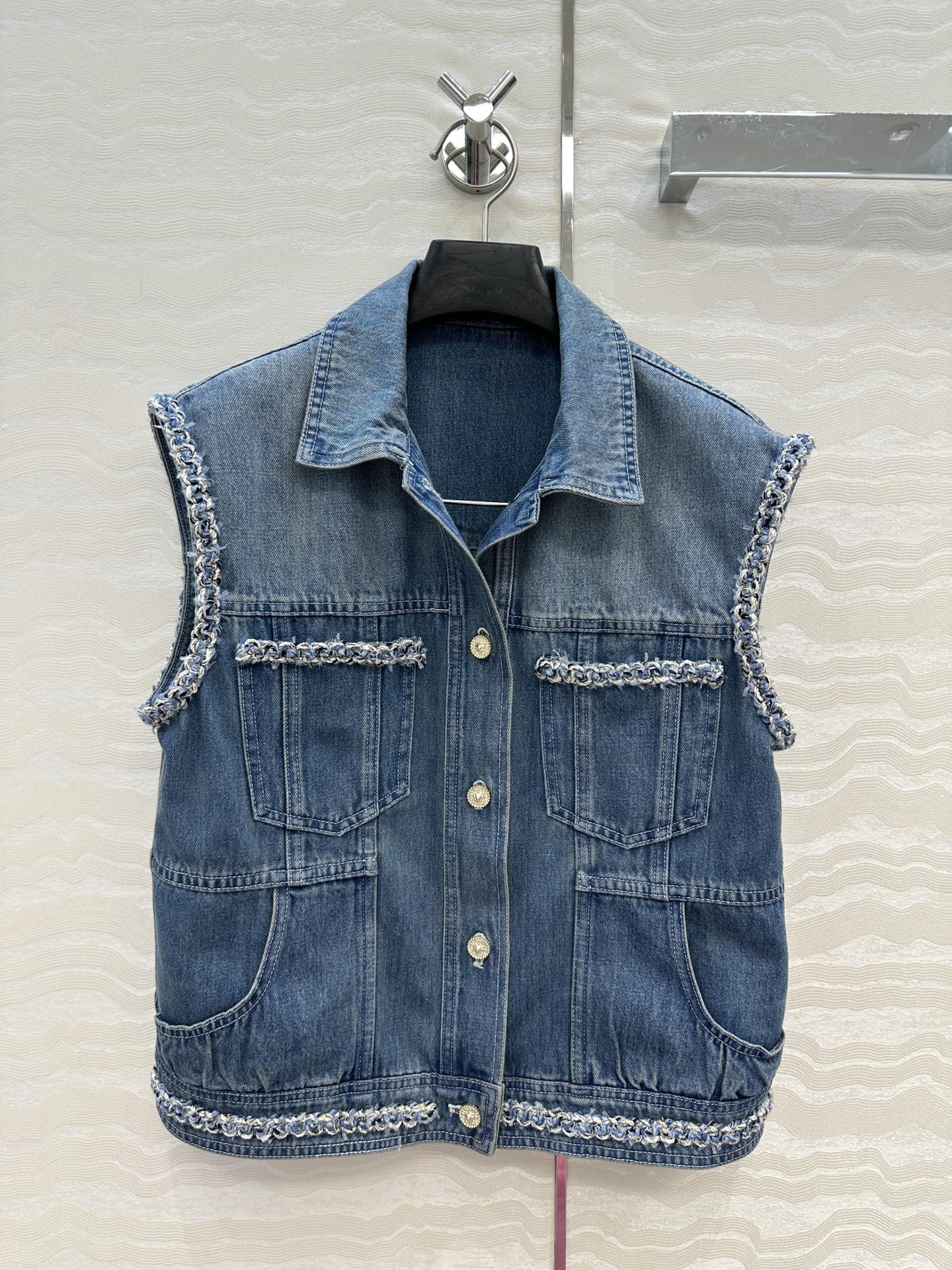 Stylish Handmade Cowboy Vest for 🍒Cocogirls 25th Series – Limited Edition