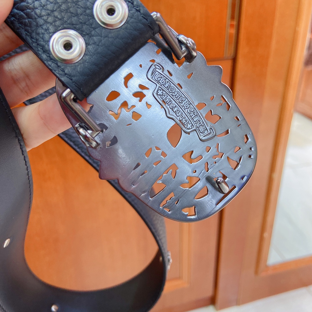 Chrome Hearts Crocson: Pro-Performance Punk Fashion with Precise Gold and Silver Details - 图片 6