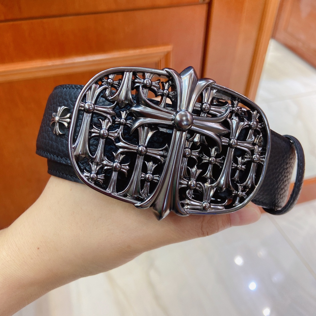 Chrome Hearts Crocson: Pro-Performance Punk Fashion with Precise Gold and Silver Details - 图片 5