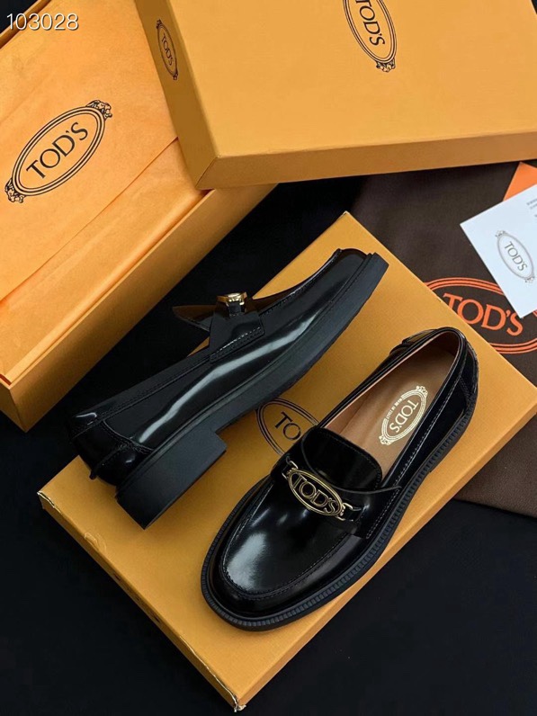 Stylish and Comfortable Tods Shoes Review: Thick Bottom, Fine Leather, Affordable Price - 图片 4
