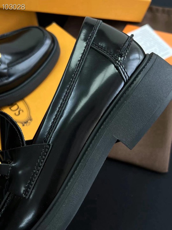 Stylish and Comfortable Tods Shoes Review: Thick Bottom, Fine Leather, Affordable Price - 图片 5