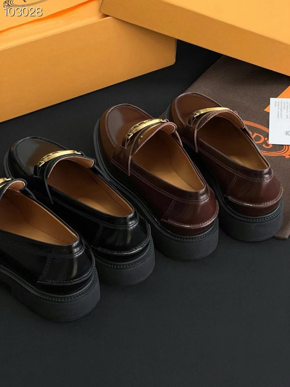 Stylish and Comfortable Tods Shoes Review: Thick Bottom, Fine Leather, Affordable Price - 图片 9