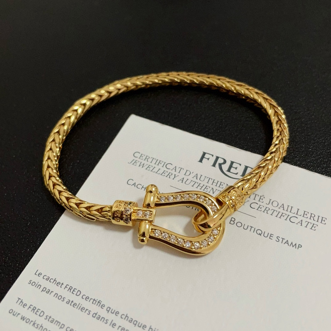 “Flowing Fred Holds Class with Silver and Gold in ¥420 Market” - 图片 7