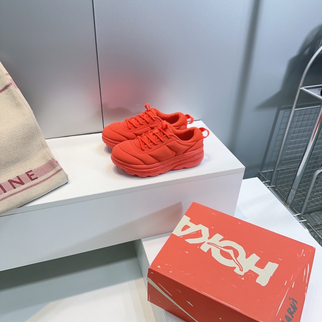 Luxury Collaboration: Hoka x Marni Mani 2025 Recreational Shoes with High-Quality Design - 图片 2