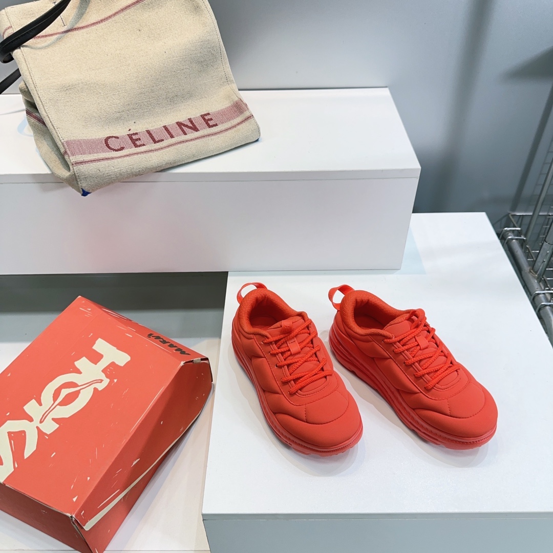 Luxury Collaboration: Hoka x Marni Mani 2025 Recreational Shoes with High-Quality Design - 图片 4