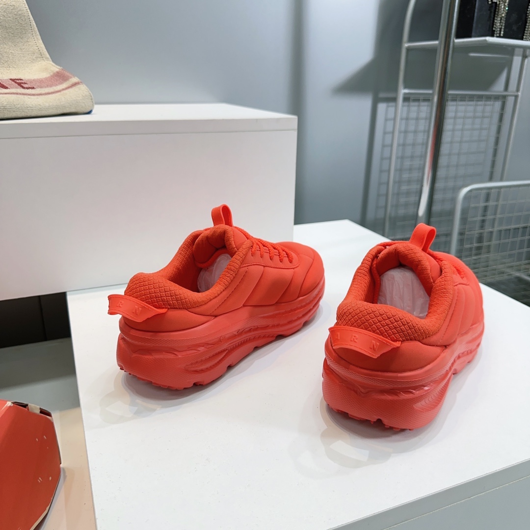 Luxury Collaboration: Hoka x Marni Mani 2025 Recreational Shoes with High-Quality Design - 图片 9