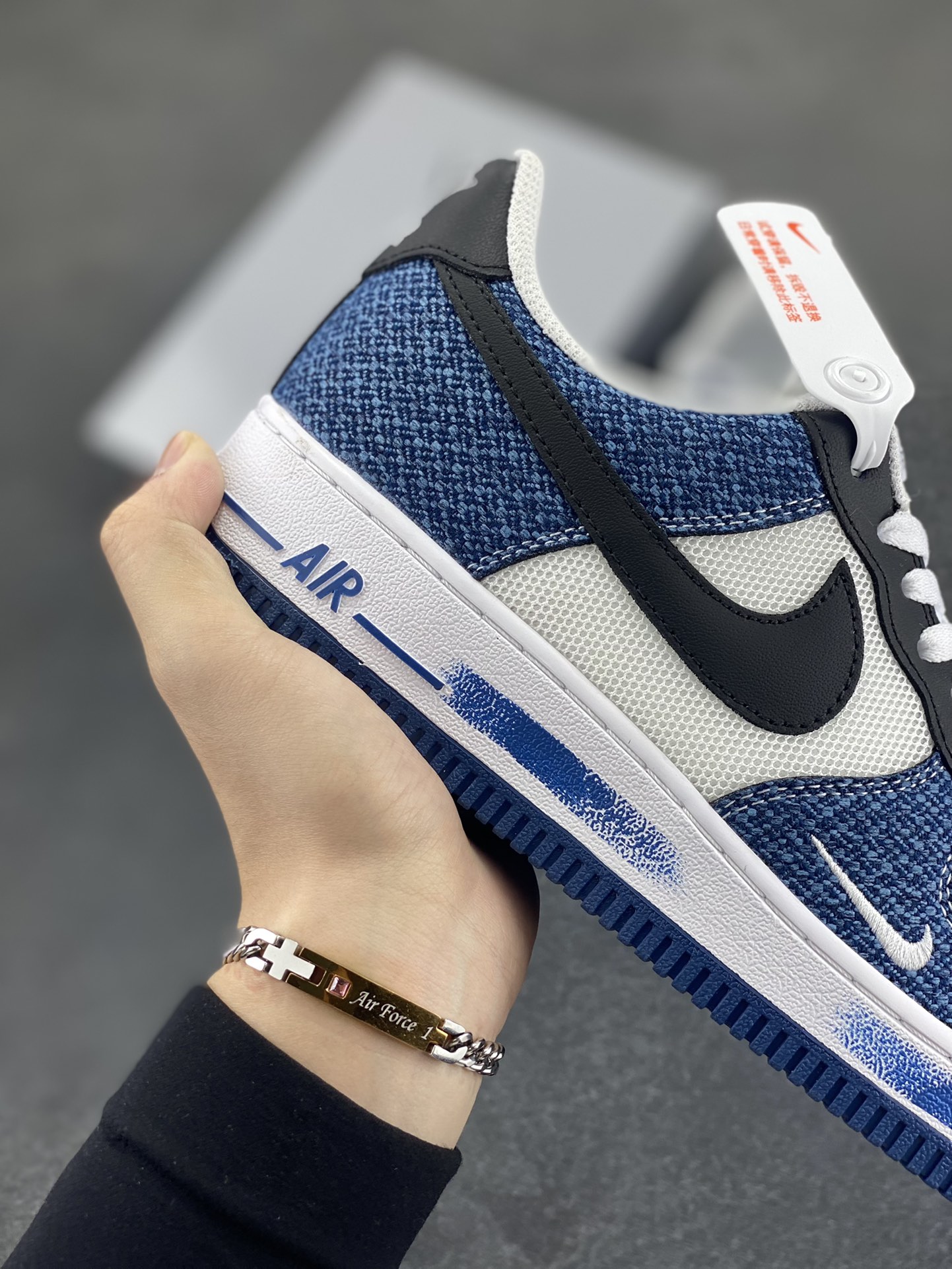 图片[6]-Nike Air Force 1 Low’07 牛仔布小勾 空军一号低帮休闲板鞋 定制皮料 原厂3D打印 定制鞋盒 原楦原纸板 纯正空军版型 内置全掌气垫 货号：ZH0316-089 尺码：36 36.5 37.5 38 38.5 39 40 40.5 41 42 42.5 43 44 44.5 45-选品中心
