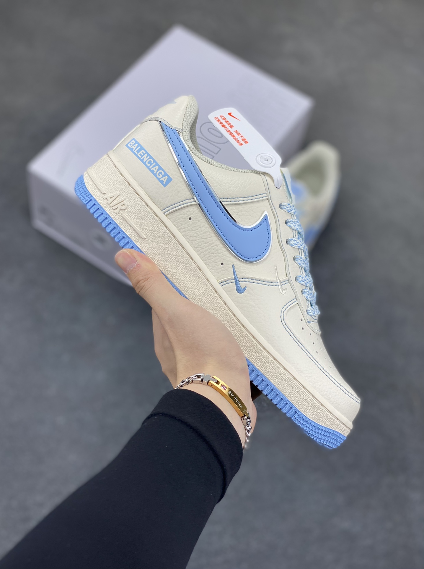 NK Air Force 1‘07 Low 定制款抽屉盒 空军一号低帮休闲板鞋 定制皮料 原楦原纸板 纯正版型 高清洁度 内置全掌气垫 货号:CW2288-111 尺码:36 36.5 37.5 38 38.5 39 40 40.5 41 42 42.5 43 44 44.5 45-选品中心