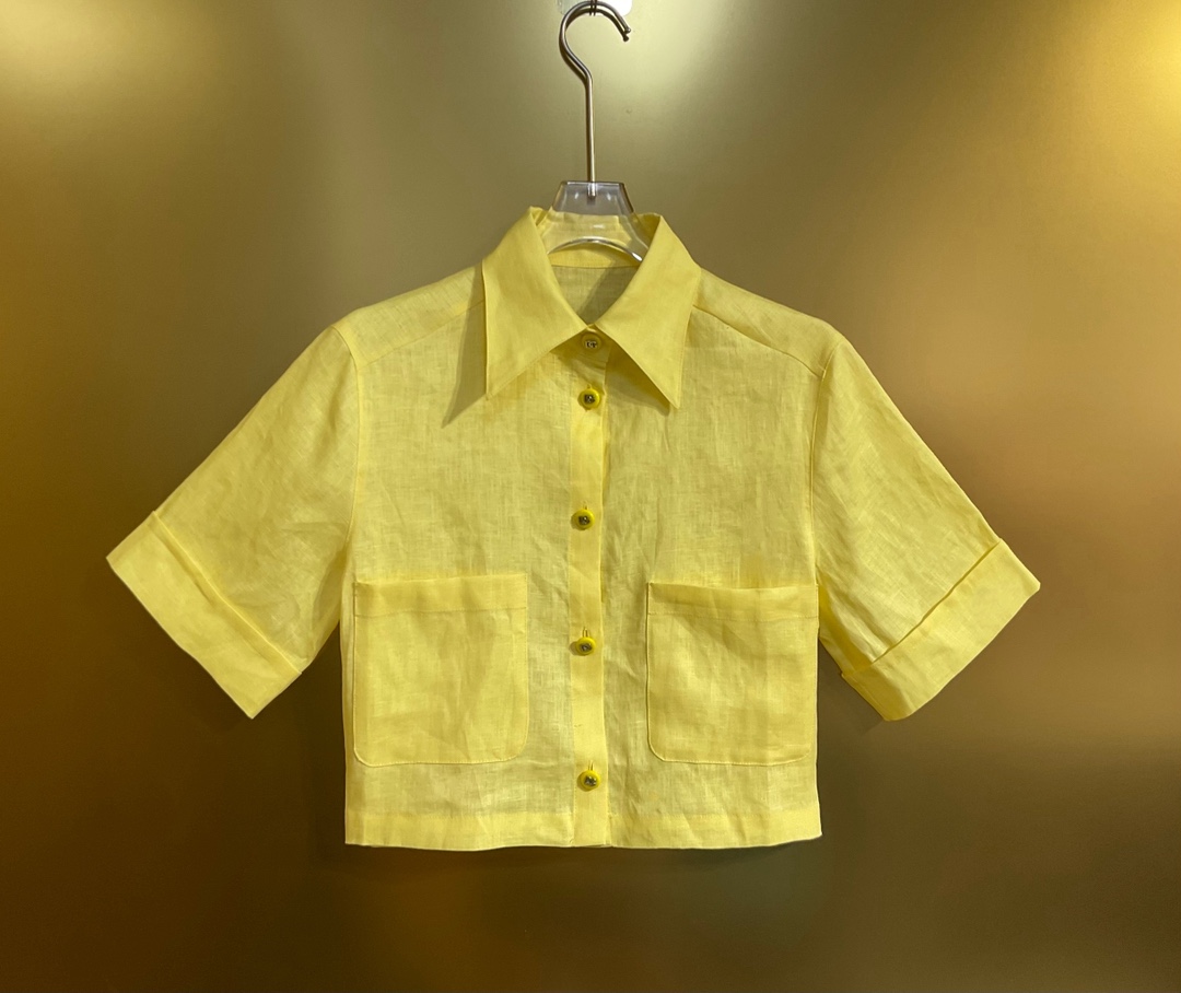 P612 for a bad-ass girl with a short shirt with a platinum cloth - 图片 7