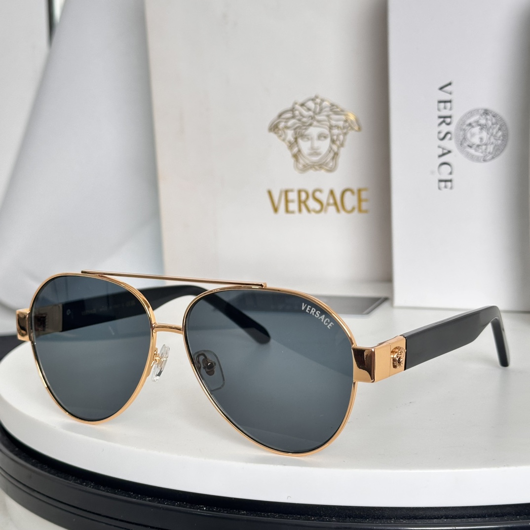  ‼️🌹VERSAC*范思*💥💥型号：VE6769💥💥尺寸：61-13-145💥💥时尚潮流💥💥