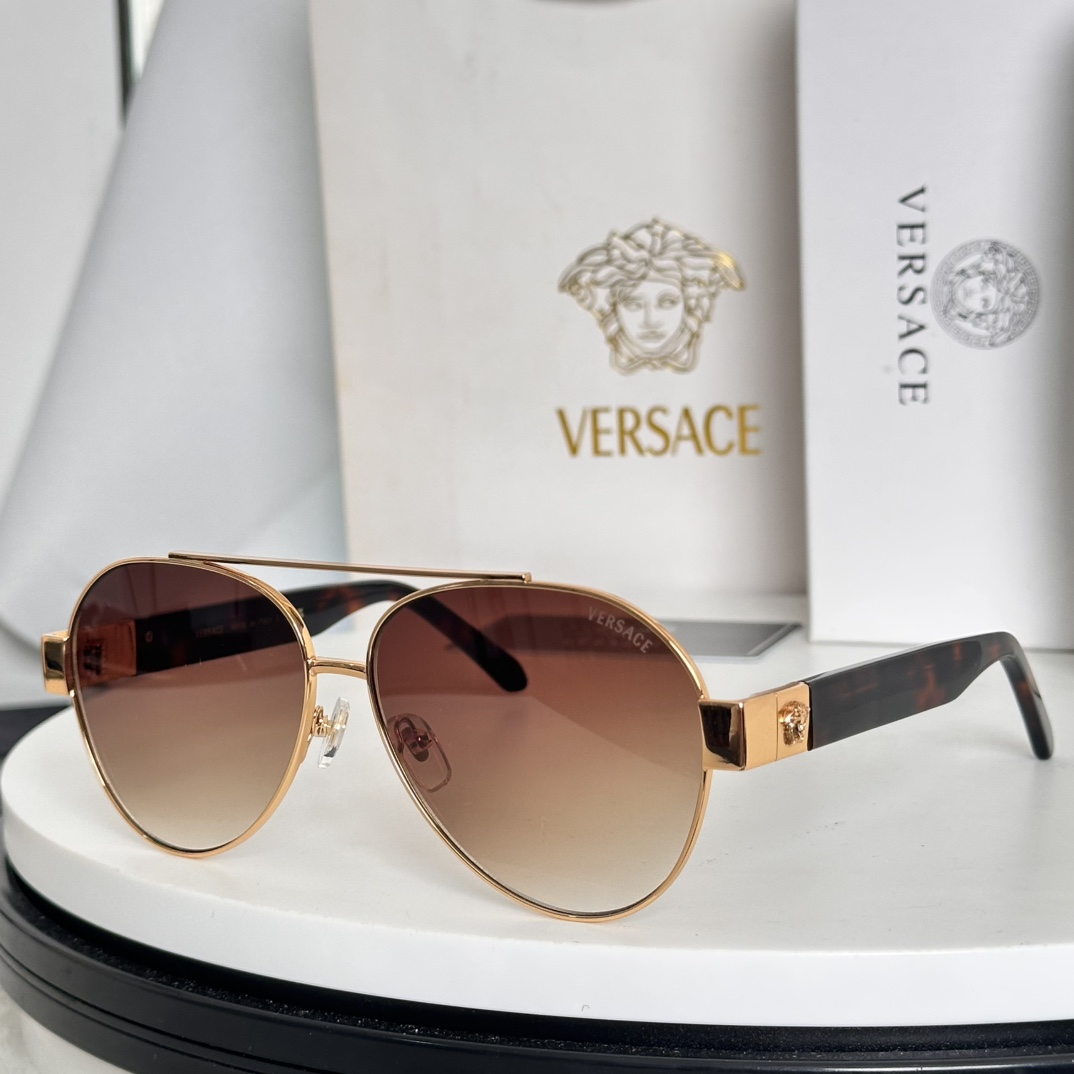  ‼️🌹VERSAC*范思*💥💥型号：VE6769💥💥尺寸：61-13-145💥💥时尚潮流💥💥