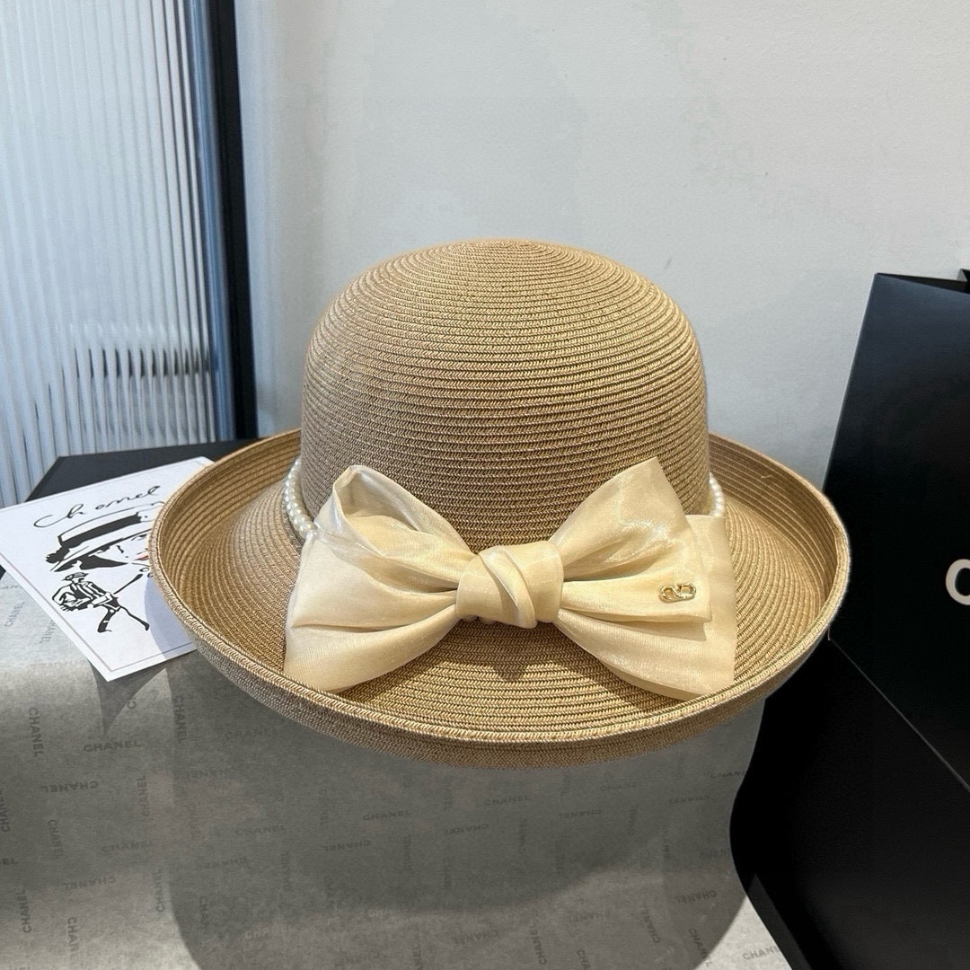 NO:349768,Valentino bow basin hat, curly bow top hat, head circumference 57cm hat, straw hat fisherman hat baseball hat, hat, valentino, espadrilles, hats华伦天奴蝴蝶结盆帽,卷边蝴蝶结礼帽,头围57cm帽子草帽渔夫帽棒球帽,帽子,valentino,espadrilles,hats,hat