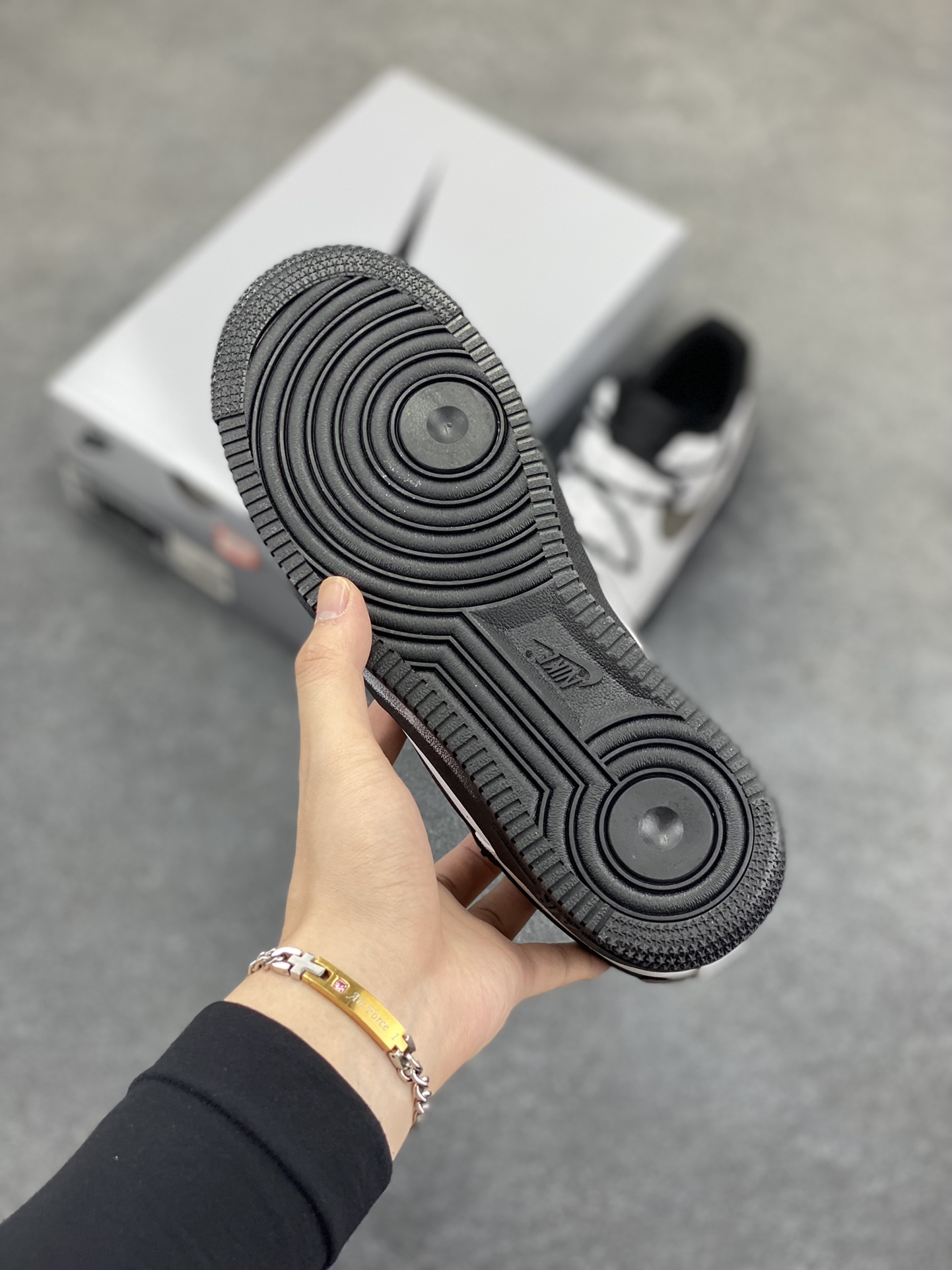 图片[5]-Nike Air Force 1 Low’07 奢香水榭 满天星泼墨 空军一号低帮休闲板鞋 定制皮料 原厂3D打印 定制鞋盒 原楦原纸板 纯正空军版型 内置全掌气垫 货号：ZH0316-086 尺码：36 36.5 37.5 38 38.5 39 40 40.5 41 42 42.5 43 44 44.5 45-选品中心