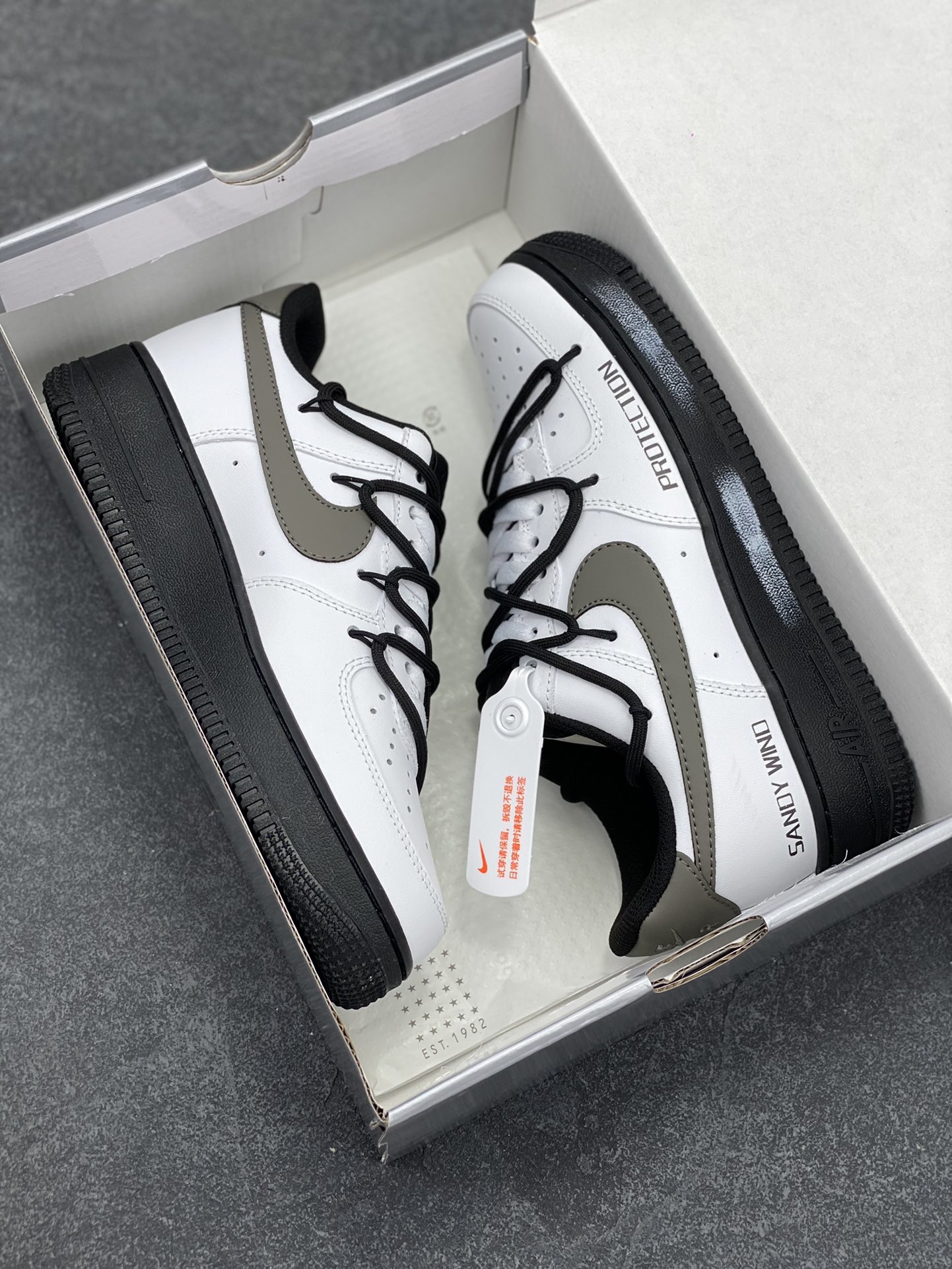 图片[9]-Nike Air Force 1 Low’07 奢香水榭 满天星泼墨 空军一号低帮休闲板鞋 定制皮料 原厂3D打印 定制鞋盒 原楦原纸板 纯正空军版型 内置全掌气垫 货号：ZH0316-086 尺码：36 36.5 37.5 38 38.5 39 40 40.5 41 42 42.5 43 44 44.5 45-选品中心