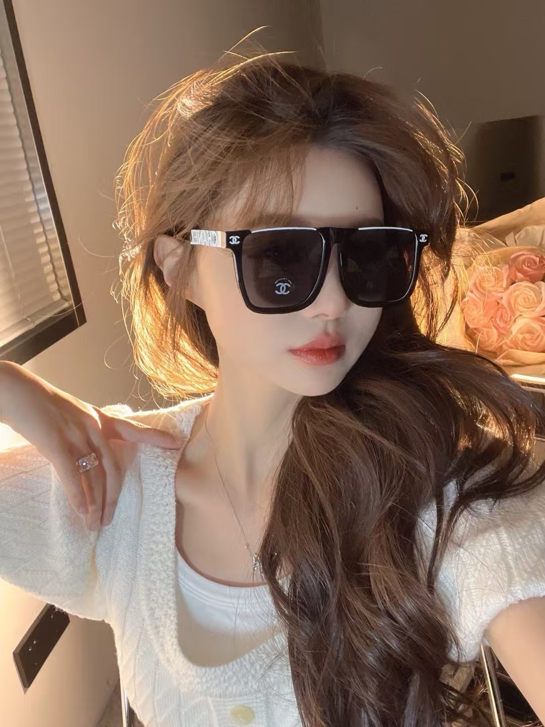   ‼️ 模特图 CHANE* 香奈儿 太阳眼镜 网红款 型号CH7338小红书推荐大框太阳镜尺寸：57