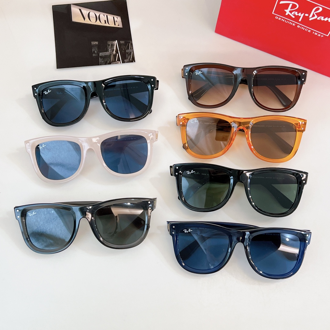  大码
Rayban
MODEL：RBR0502S
SIZE：53口20-145
🔝🔝