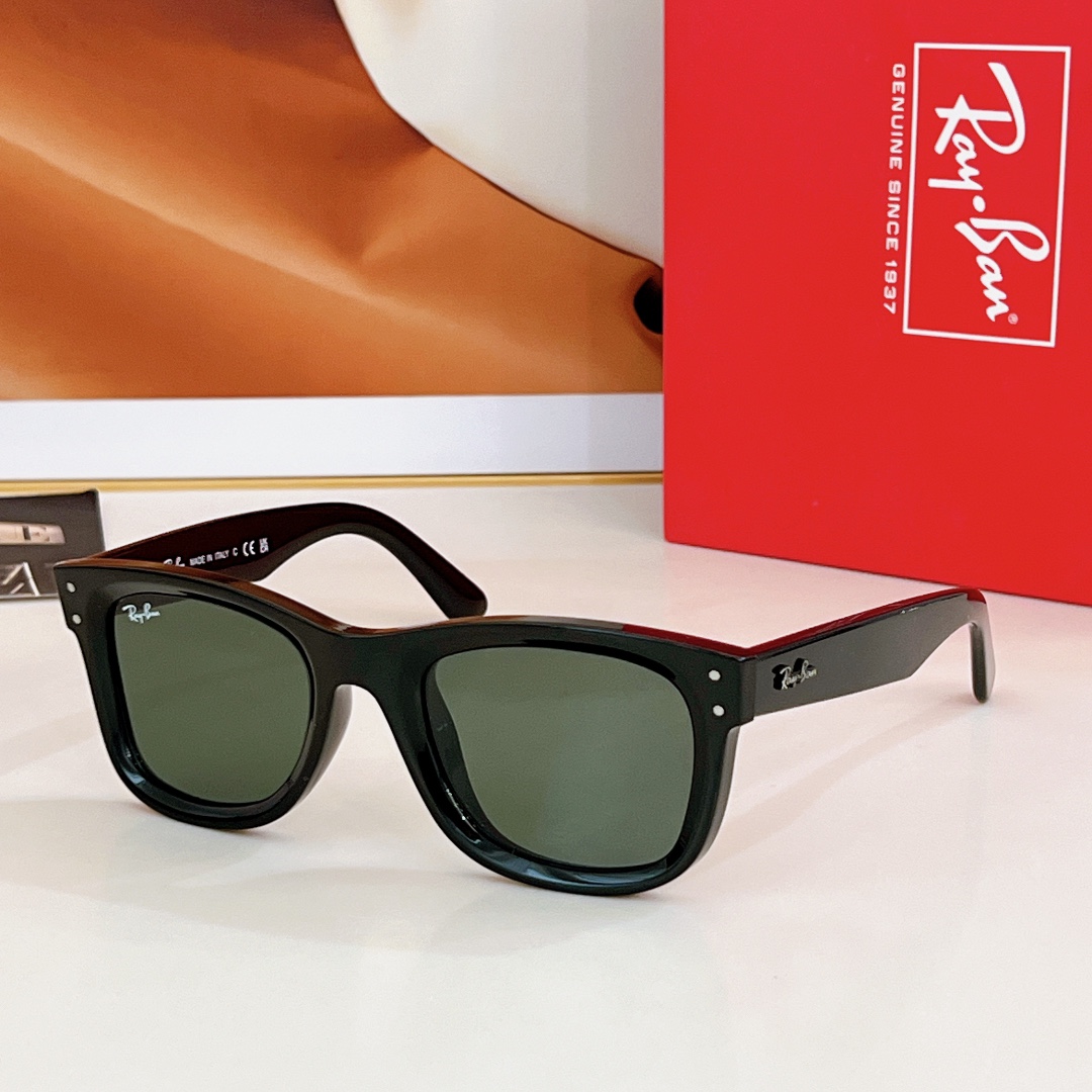 。小码
Rayban
MODEL：RBR0502S
SIZE：50口22-145
🔝🔝