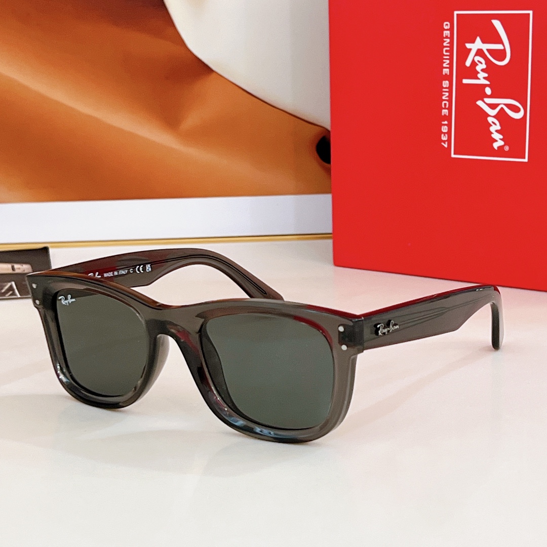 。小码
Rayban
MODEL：RBR0502S
SIZE：50口22-145
🔝🔝