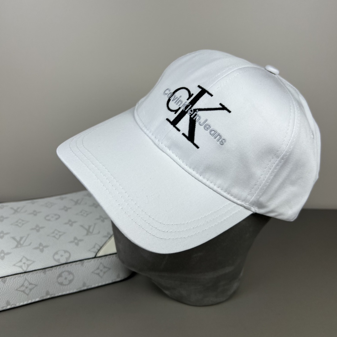 NO:351162,Classic model, Calvin Klein, CK embroidery logo, please identify the only version of the high-end quality market, Xiaohongshu recommended, fashionable and versatile, one that many celebrities like, very explosive, very popular, very good-looking hat, straw hat, fisherman hat, baseball hat, hat, louis vuitton, espadrilles, hats经典款,Calvin Klein,CK刺绣logo,请认准高端品质市场唯一对版,小红书推荐,时尚百搭,众多明星都喜欢的一款,非常爆,非常火,非常好看帽子草帽渔夫帽棒球帽,帽子,louis vuitton,espadrilles,hats,hat