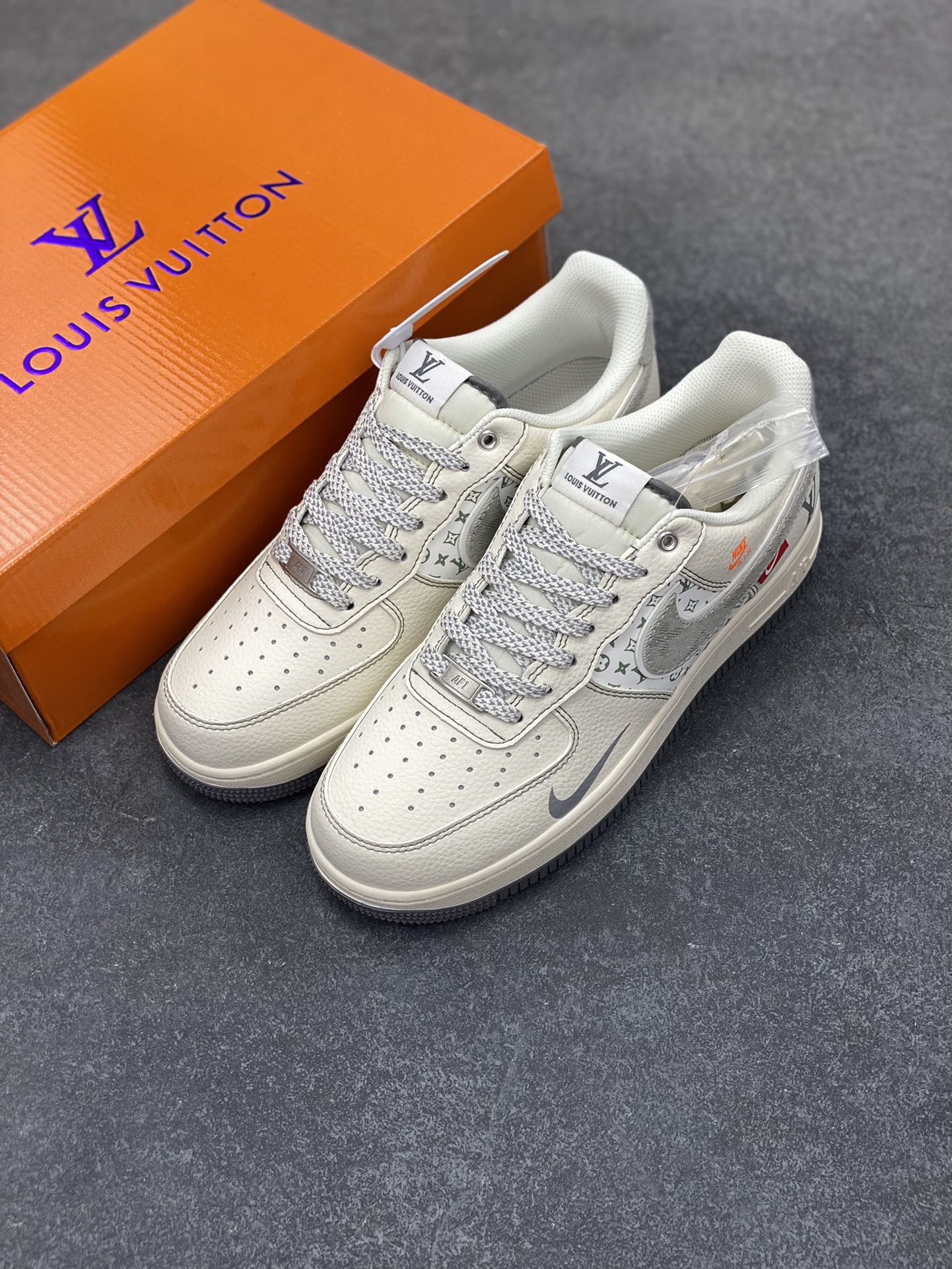 图片[8]-NIke Air Force 1 \’07 Low “LV联名——灰布勾灰底”空军一号 低帮 运动鞋 休闲鞋 折边针车 工艺难度大 原楦头原纸板 原装鞋盒 定制五金配件 内置全掌气垫 原厂鞋底 货号：YX5066-346 尺码：36 36.5 37.5 38 38.5 39 40 40.5 41 42 42.5 43 44 44.5 45-选品中心