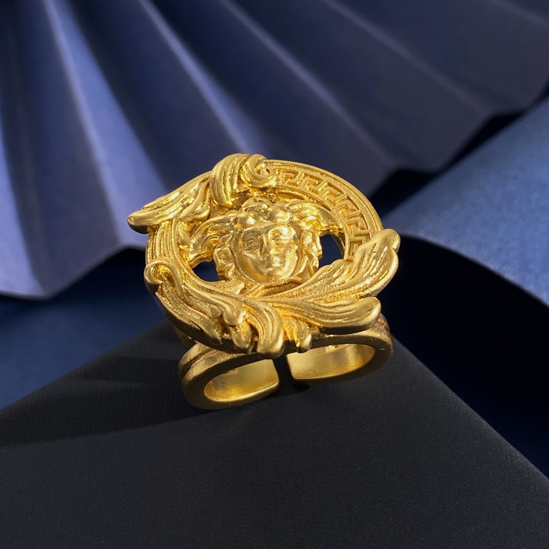 Versace Brass Ring and Necklace Set: VS94p192 and VS94p252 Specifications - 图片 2