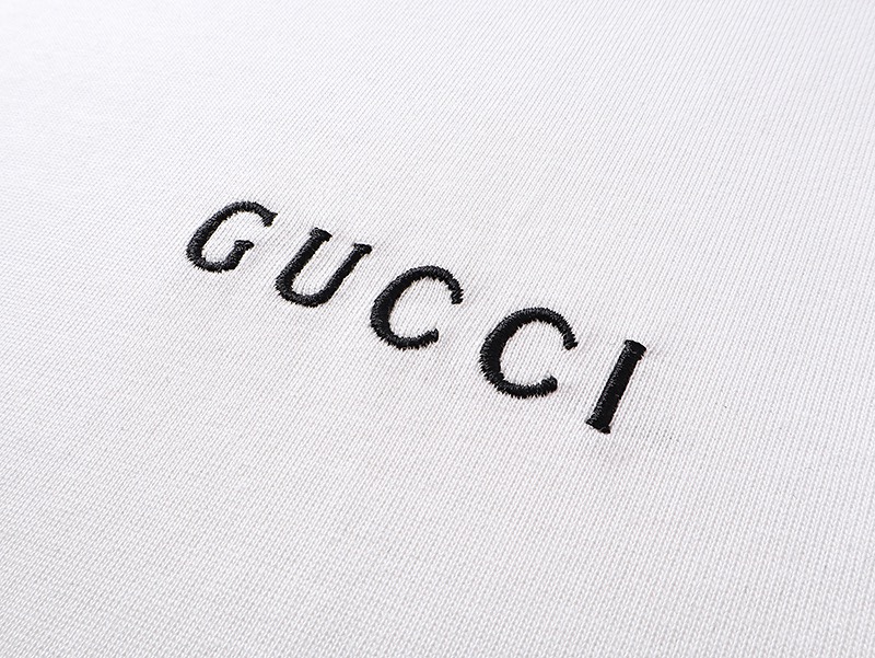 古驰/Gucci 夏季新款 刺绣字母红绿织带圆领短袖T恤 白色-Chinese UA Cheap High Quatity Brand Clothes Bags handbags Sneakers wholesale wholesaler seller from China Factory suppliers Fashion Clothing Shoes best Quality Beautiful Price 古驰/Gucci 夏季新款 刺绣字母红绿织带圆领短袖T恤 白色