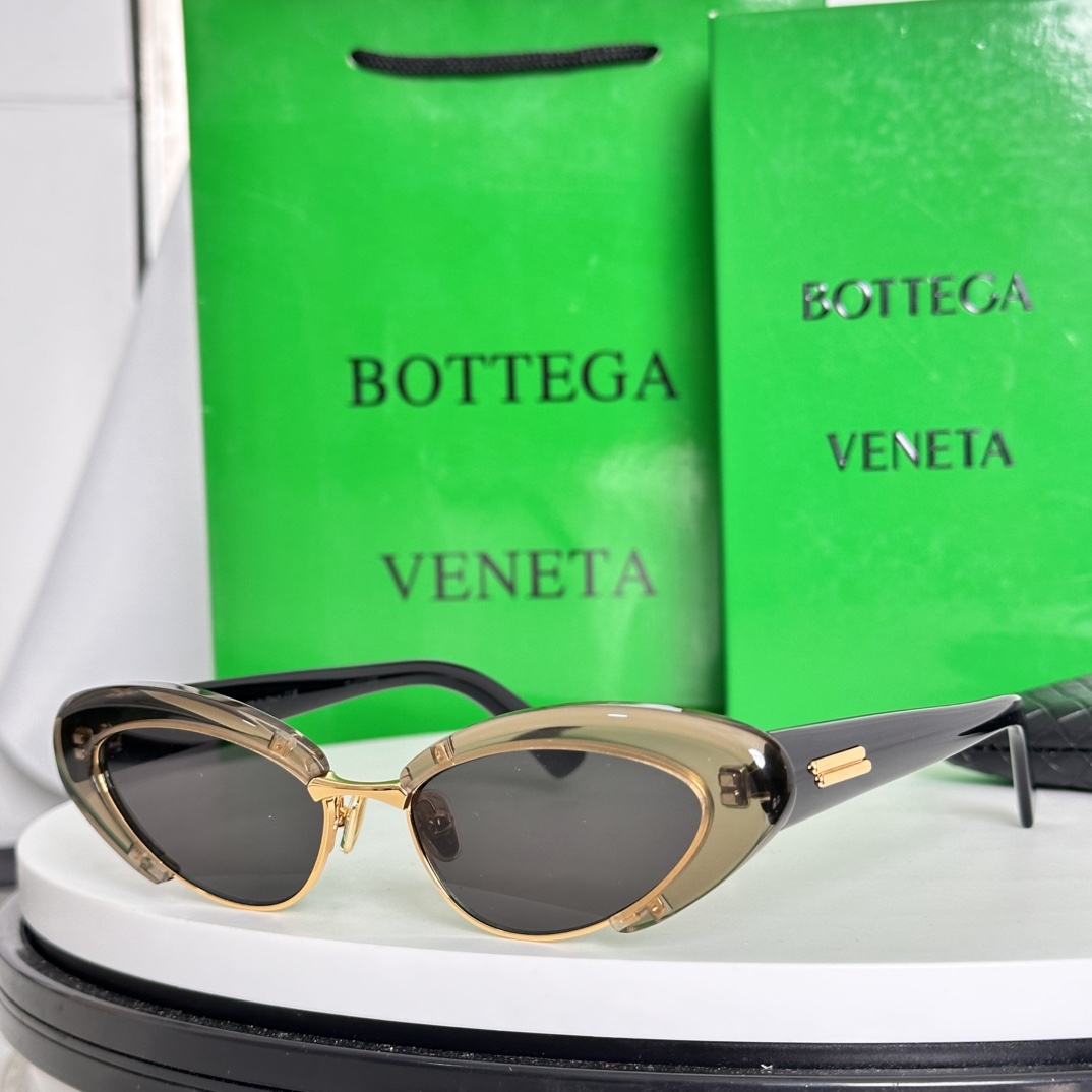  ‼️Bottega Veneta
MODEL：BV1387S
SIZE：  54 口17- 140